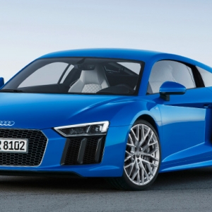 Мировая премьера на Женевском автосалоне: Audi R8