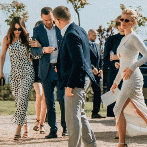 «Тихая роскошь» от А до Я: разбираемся, из чего состоит вечная классика гардероба, на примере сериала «Золотое дно»