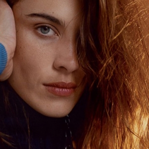 До неузнаваемости: Алекса Чанг на двух обложках POP Magazine