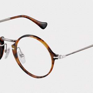 Две новые модели солнцезащитной оптики Persol