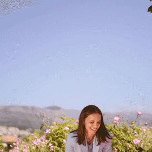 Натали Портман в розовых полях Dior