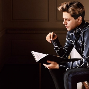 Ксавье Долан в осенне-зимней коллекции Louis Vuitton