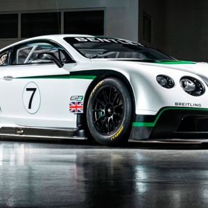 Гоночный Bentley Continental GT3