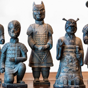 Американская художница создала терракотовую армию из поп-персонажей