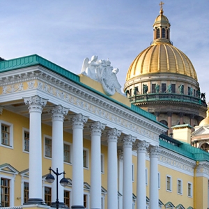 Времена года: зачем отель Four Seasons Петербургу