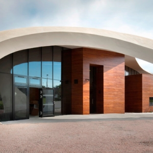 Snøhetta построили онкологический центр в Шотландии