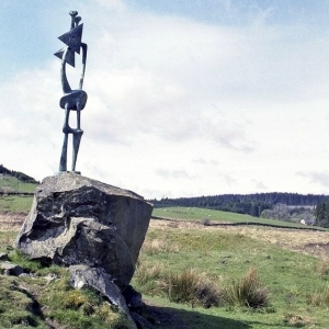 Скульптуру Генри Мура украли из парка в Шотландии