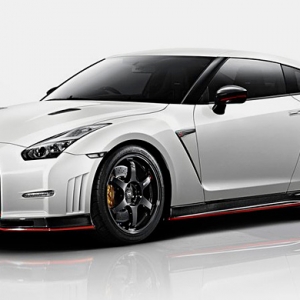 Nissan опубликовал снимки GT-R Nismo