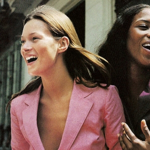 Наоми Кэмпбелл выпустит три книги и станет модным дизайнером