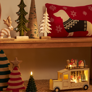 Подарки, декор и праздничное настроение: в магазине DesignBoom появилась новогодняя коллекция