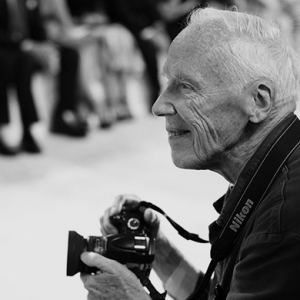 Ушел из жизни основоположник streetstyle-фотографии Билл Каннингэм