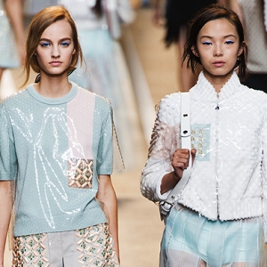 Обзор Buro 24/7: Fendi, весна-лето 2015