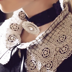 Осенне-зимняя коллекция Chanel в деталях в новом видео дома