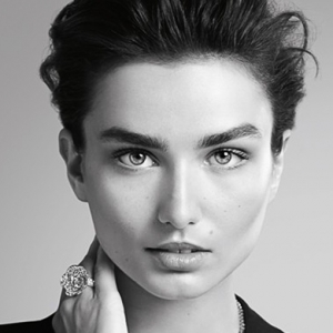 Мэри МакКартни стала фотографом рекламной кампании De Beers