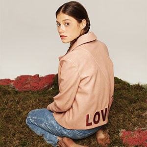 Народные костюмы Тибета, кимоно и бомберы в новом лукбуке Masterpeаce