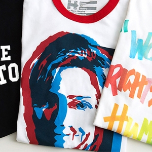 Марк Джейкобс и другие дизайнеры сделали футболки для Хиллари Клинтон