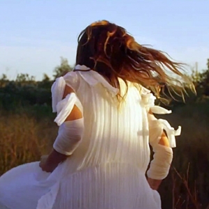 Два ролика в поддержку весенней кампании Chloé