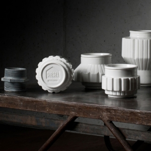 Акцент на механику: посуда от Diesel Living и Seletti