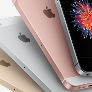 Меньше, да лучше: Apple представила новый iPhone SE
