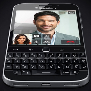 Классика жанра: BlackBerry представили смартфон Classic