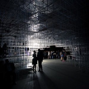 &quot;Светящаяся комната&quot; в Серпентайн — следующая Rain Room?