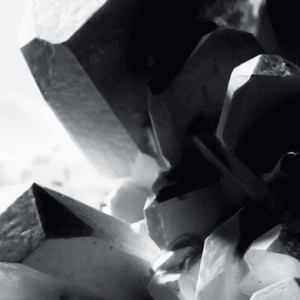 Maison Margiela показали фильм о коллекции ювелирных украшений