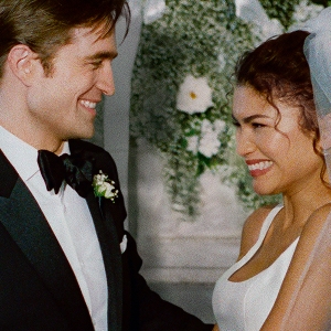 «Забудьте, что я сказала»: оправдан ли хайп вокруг фильма «Вот это драма!» Кристоффера Боргли