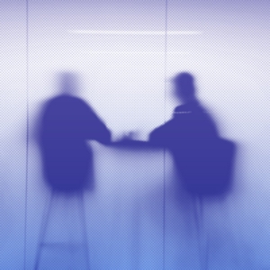 Как заводить полезные знакомства в эпоху соцсетей? Отвечают эксперты по нетворкингу