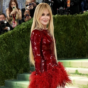 Николь Кидман в Chanel и Рианна в Maison Margiela: красная дорожка Met Gala 2026