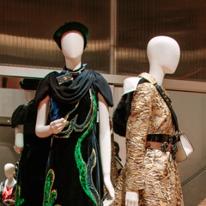 Сюрприз от Prada: часть осенней коллекции появилась в продаже