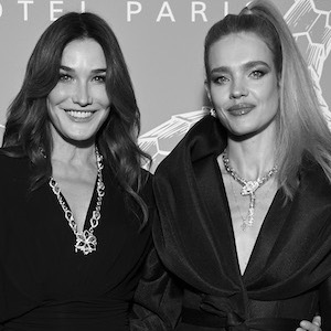 Леа Сейду, Карла Бруни и другие гости открытия отеля Bvlgari в Париже