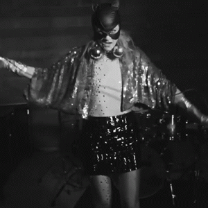 Эди Слиман и музыканты выпустили три тизера сверхсекретного проекта