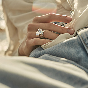 Украшения из хрусталя в первой коллекции Avgvst by Natalia Bryantseva