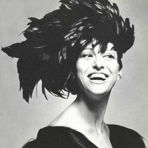 Самая известная балерина и муза Пьера Кардена: Майя Плисецкая в 10 фотографиях