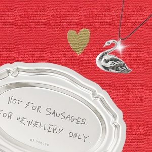 Выбрали с любовью: 14 подарков на День матери от локальных брендов