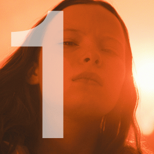 «Что знает Мариэль»: 5 причин посмотреть социальную сатиру Фредерика Хамбалека