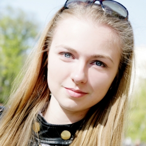 Ася Щербакова, Москва