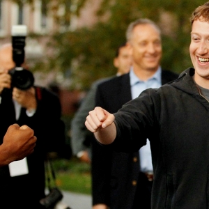 Марк Цукерберг пожертвовал $498,8 млн 