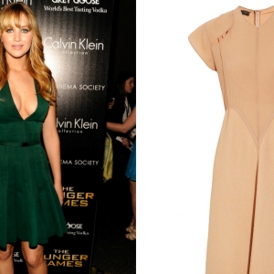 Calvin Klein сделали платье Katniss