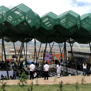 Сетчатые деревья студии Giancarlo Mazzanti