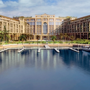 Отель \"от кутюр\" Palazzo Versace