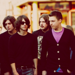 Трек дня: Arctic Monkeys — R U Mine? 
