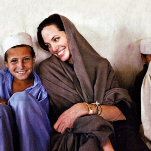 Анджелина Джоли для Всемирного дня беженцев