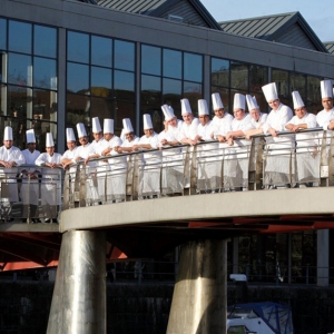 В Великобритании открылся ресторан-гигант