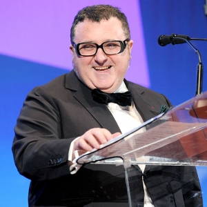 Альбер Эльбаз награжден премией Джеффри Бина