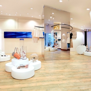 Новый pop-up бутик Chanel в Японии