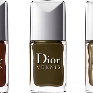 Осень цвета хаки с Dior