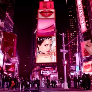 Мечта о поцелуе в стиле Rouge in Love 