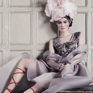 \"Воплощенная мысль\" в AnOther Magazine