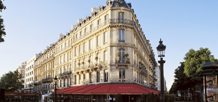 Гостям Парижа на заметку: Hotel Barriere Le Fouquet's